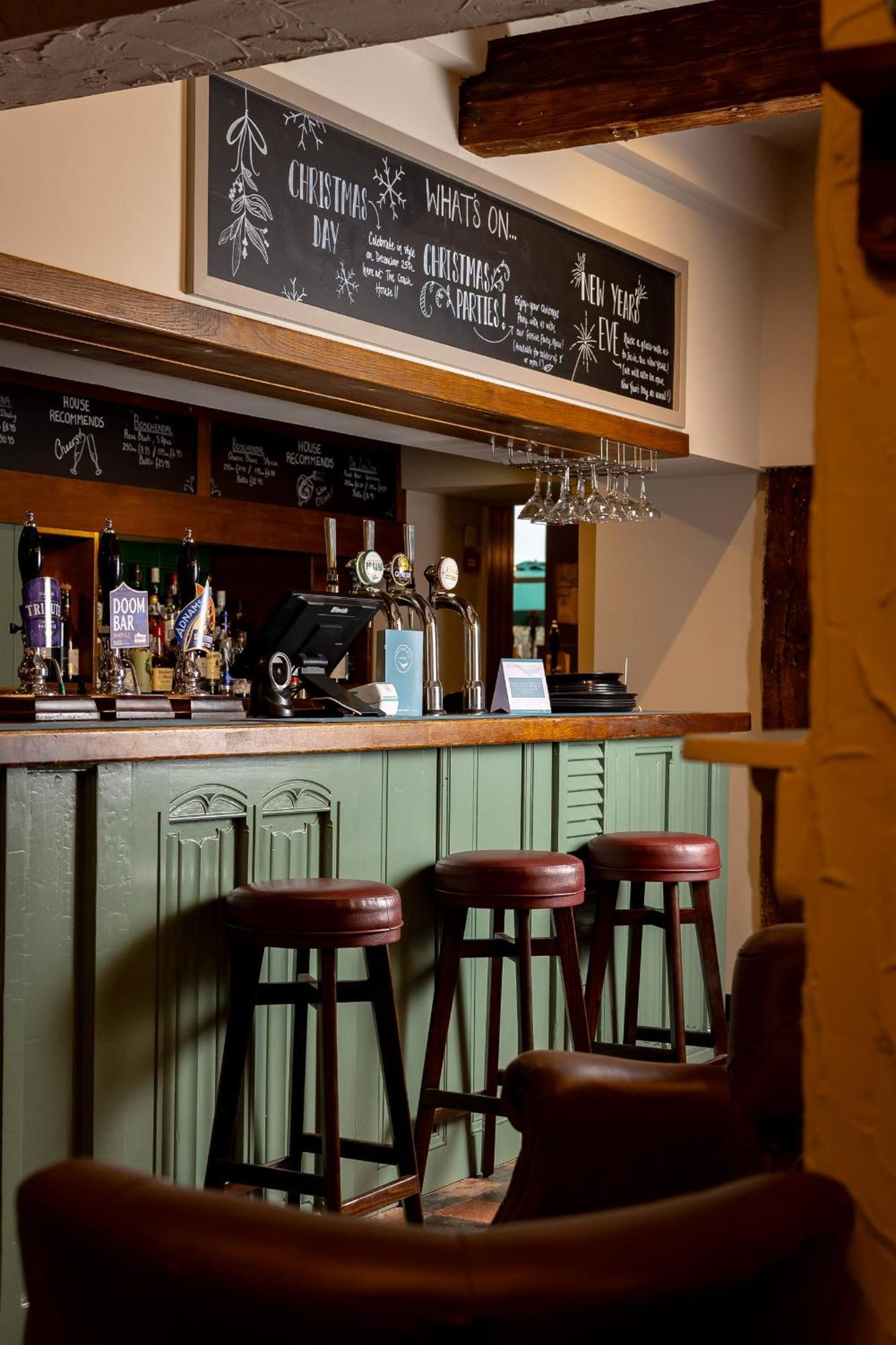 The Olde Coach House Inn Ashby Saint Ledgers Екстер'єр фото